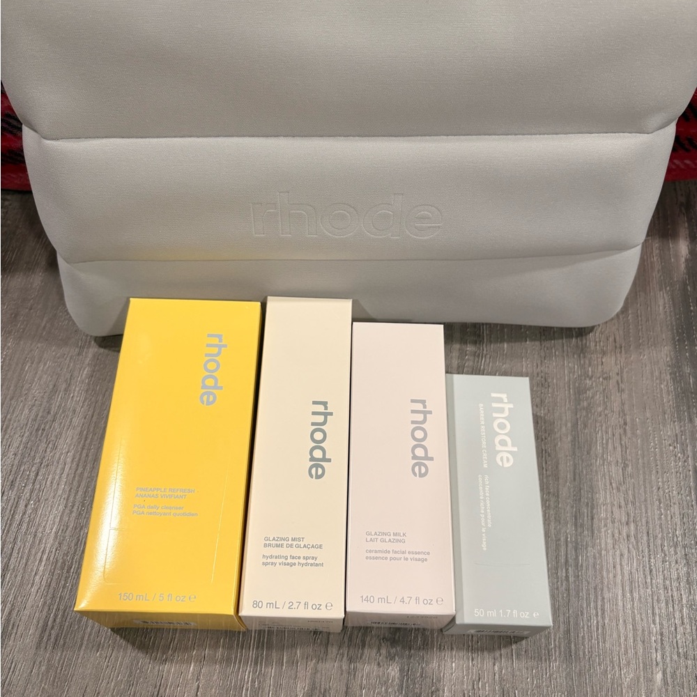 ‼️3 SETS LEFT‼️RHODE Skincare Bundle-✨FREE Gray Bag included in bundle ✨